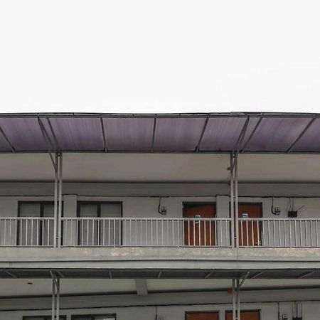 Laponca Residence Pondok Cabe Syariah Redpartner Duku Екстериор снимка